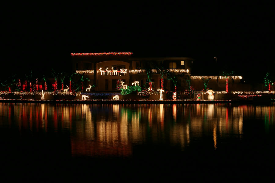 Large house lights on the mini-lake [darker] (50mm, f/16, 5 sec)<!--CRW_1859.CRW-->